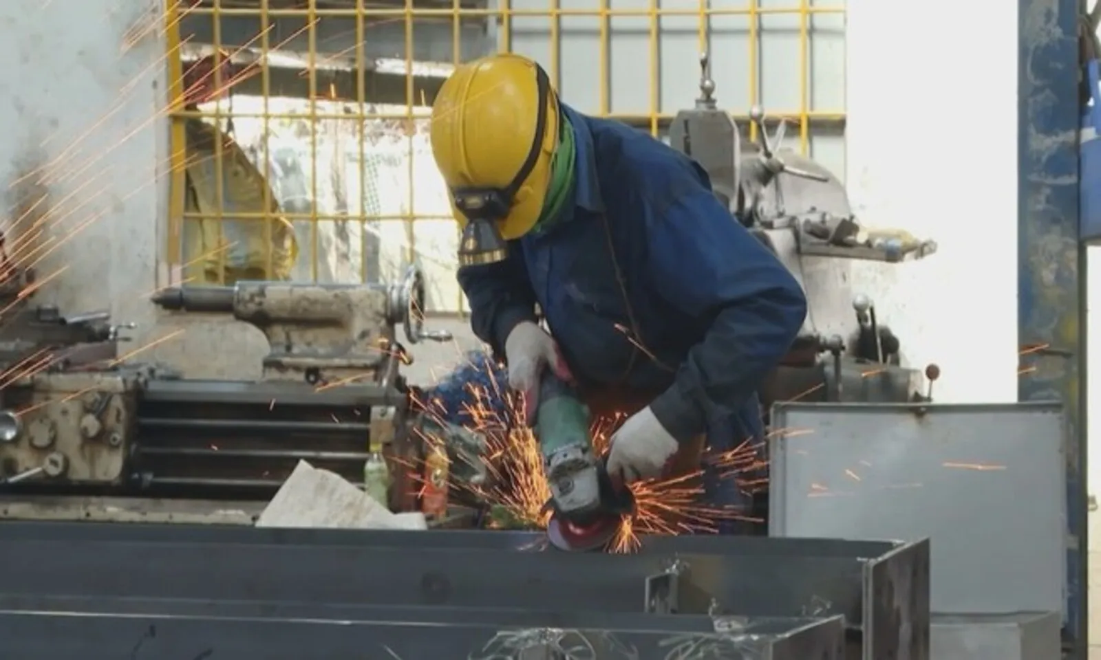 Sản xuất khởi sắc, nhiều doanh nghiệp tăng tốc tuyển dụng - Ảnh 5