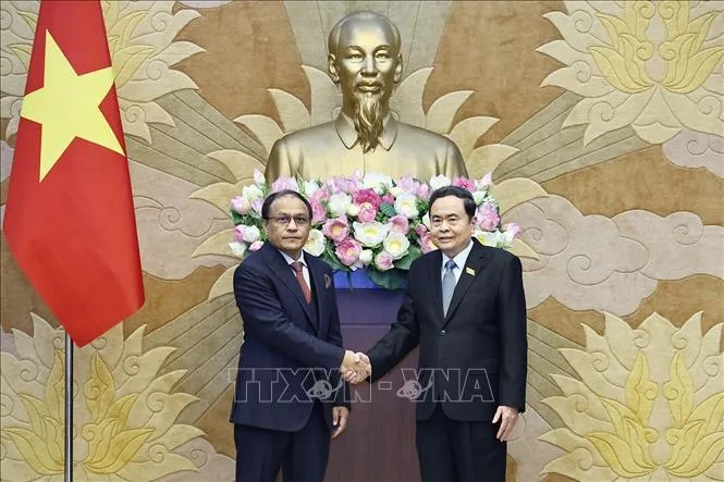 Chủ tịch Quốc hội Trần Thanh Mẫn tiếp Tổng Chưởng lý Malaysia Tan Sri Mohd Dusuki Mokhtar. Ảnh: Doãn Tấn/TTXVN