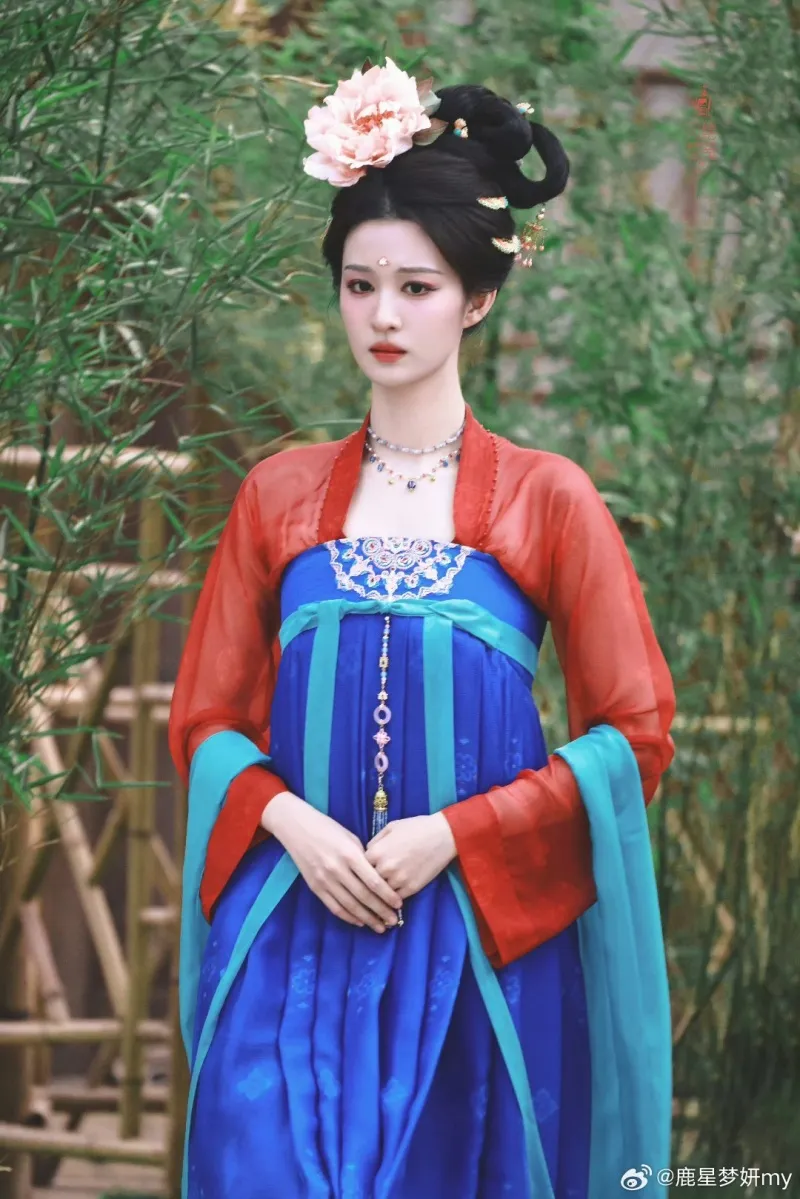 voh-tao-hinh-phim-moi-cua-vuong-so-nhien-xung-danh-my-nhan-nhu-hoa-16