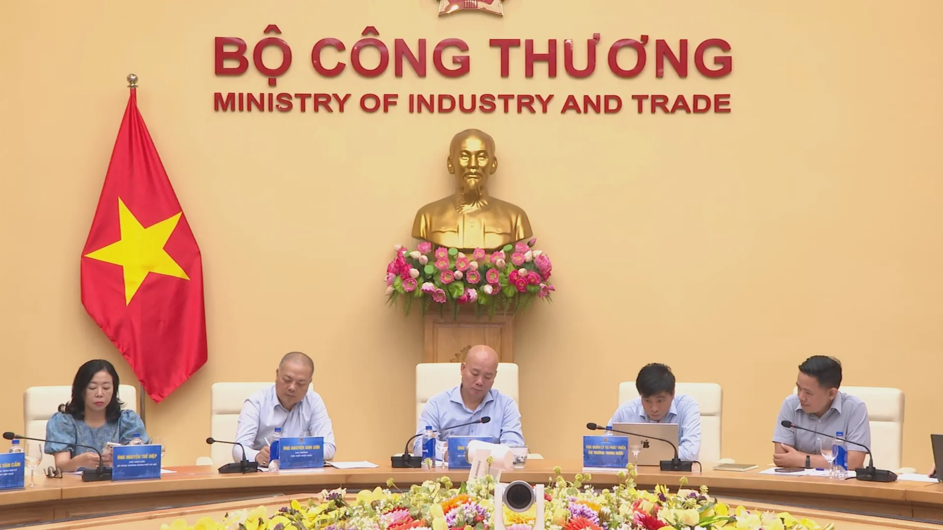 Chủ động thích ứng thị trường, đẩy mạnh xúc tiến thương mại  - Ảnh 2.