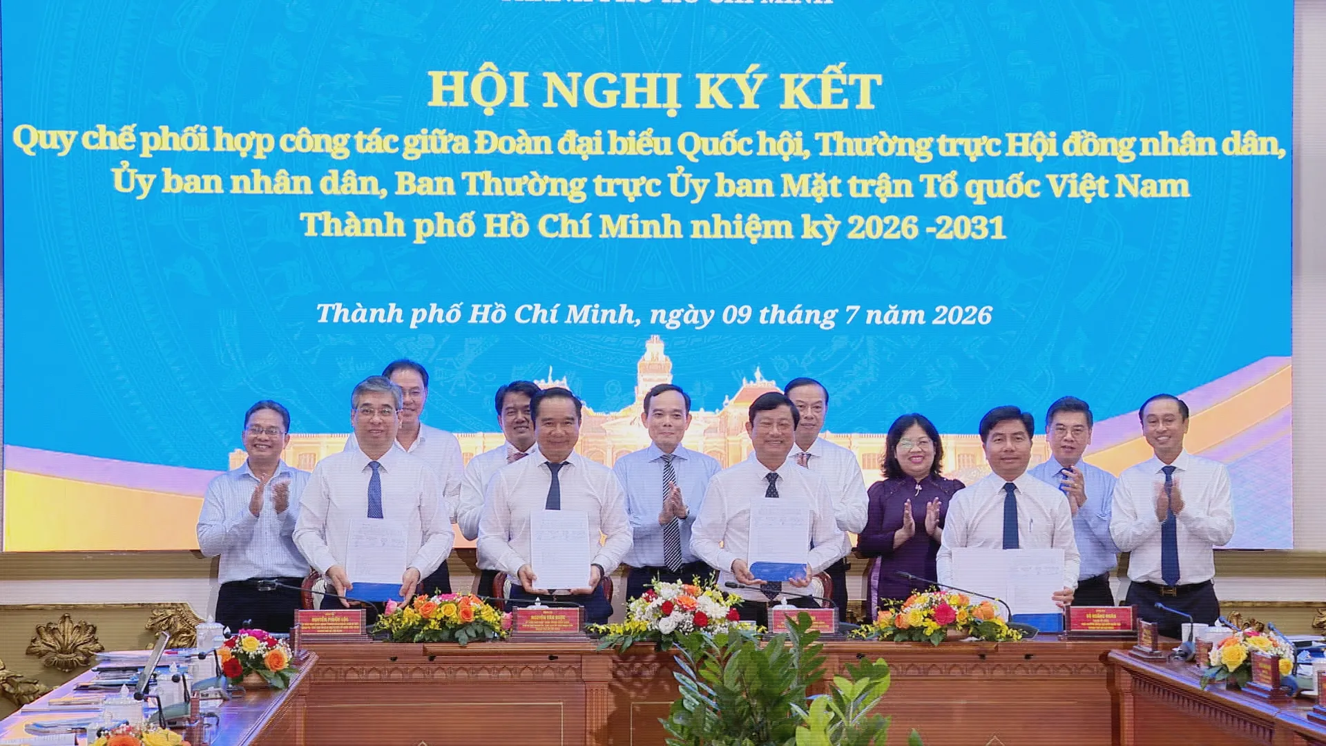 "Đã nói phải làm, đã hứa phải giữ lời" - TP. Hồ Chí Minh ký kết quy chế phối hợp, nâng cao hiệu quả hoạt động của hệ thống chính trị - Ảnh 4.