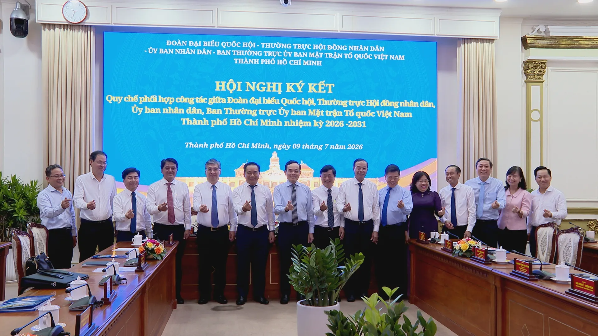"Đã nói phải làm, đã hứa phải giữ lời" - TP. Hồ Chí Minh ký kết quy chế phối hợp, nâng cao hiệu quả hoạt động của hệ thống chính trị - Ảnh 7.