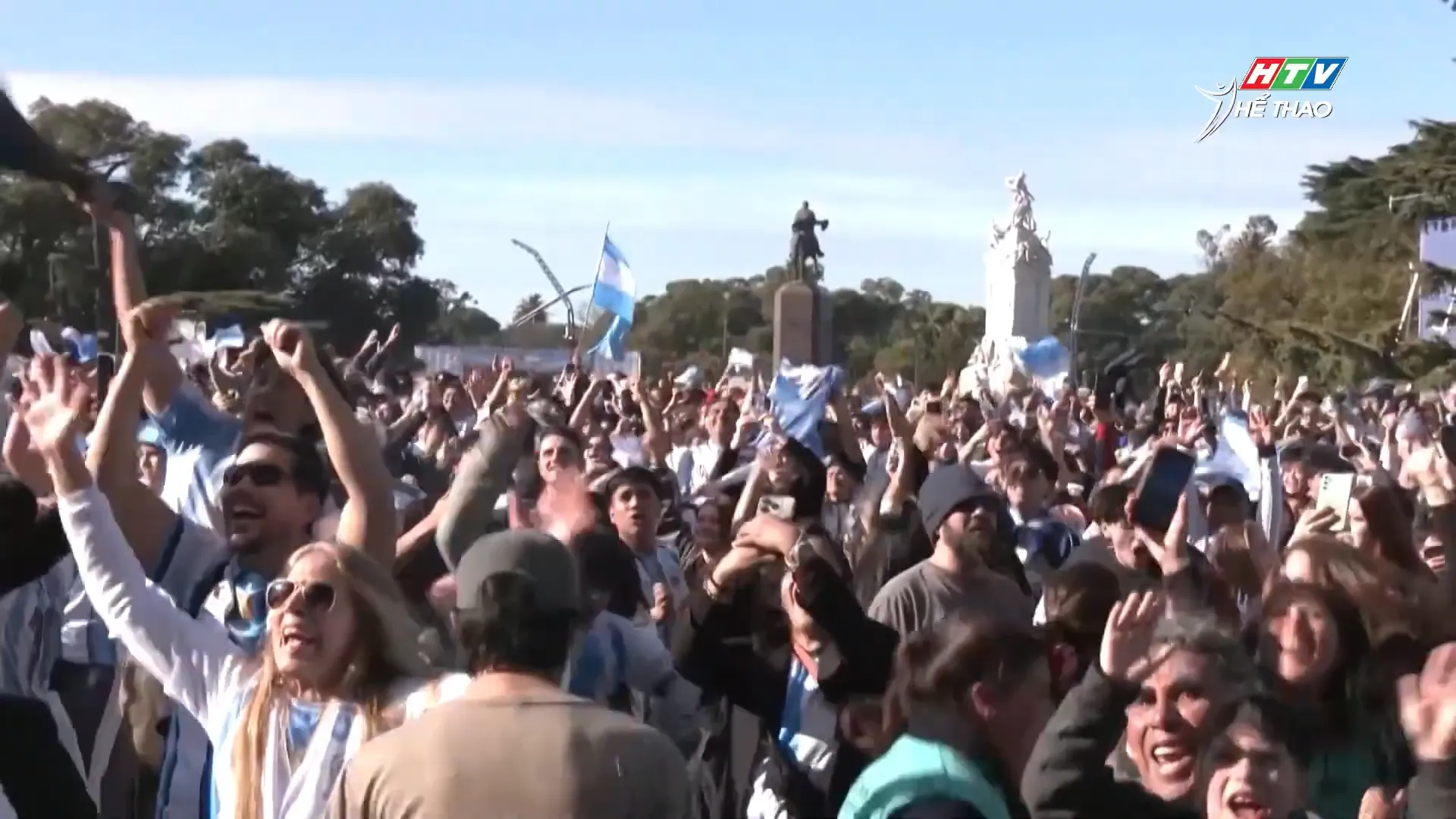 World Cup: Argentina ngược dòng ngoạn mục, Thụy Sĩ lần đầu vào tứ kết sau 72 năm - Ảnh 2. World Cup: Argentina ngược dòng ngoạn mục, Thụy Sĩ lần đầu vào tứ kết sau 72 năm - Ảnh 2.