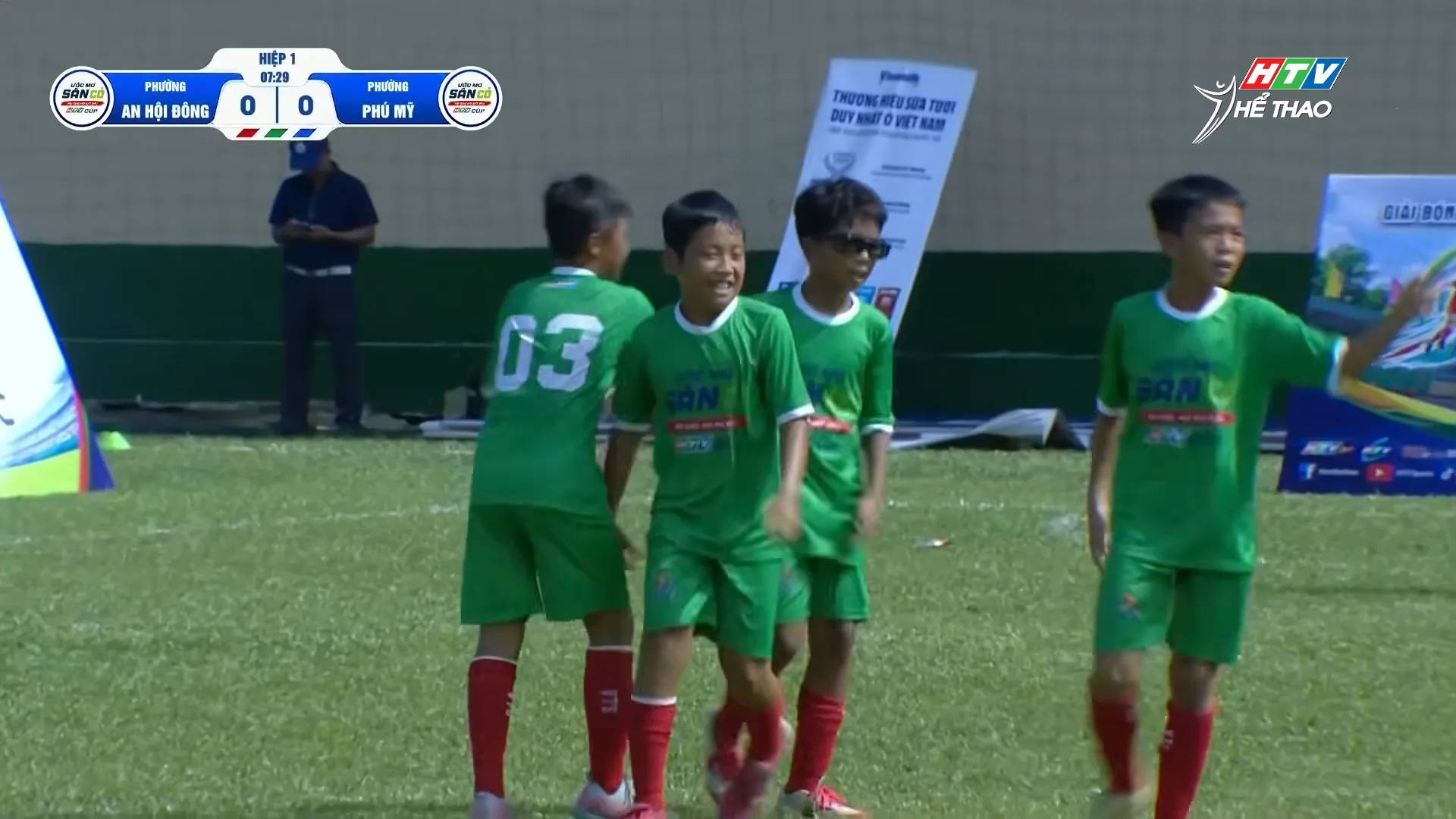 Giải bóng đá Thiếu niên - Nhi đồng TP. Hồ Chí Minh Cúp HTV – Ước mơ sân cỏ 2026 khép lại vòng bảng, tiến đến vòng chung kết