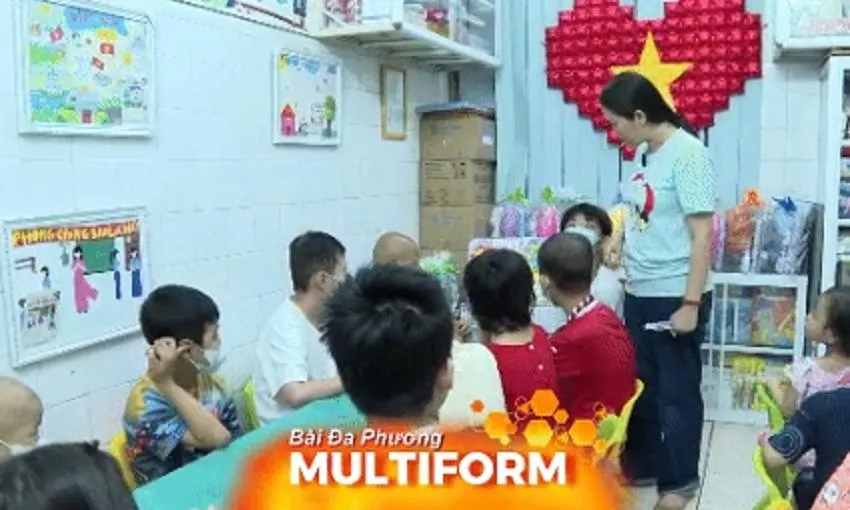 Những đôi bàn tay gắn kim luồn, kim tiêm vẫn luôn khát khao cầm bút