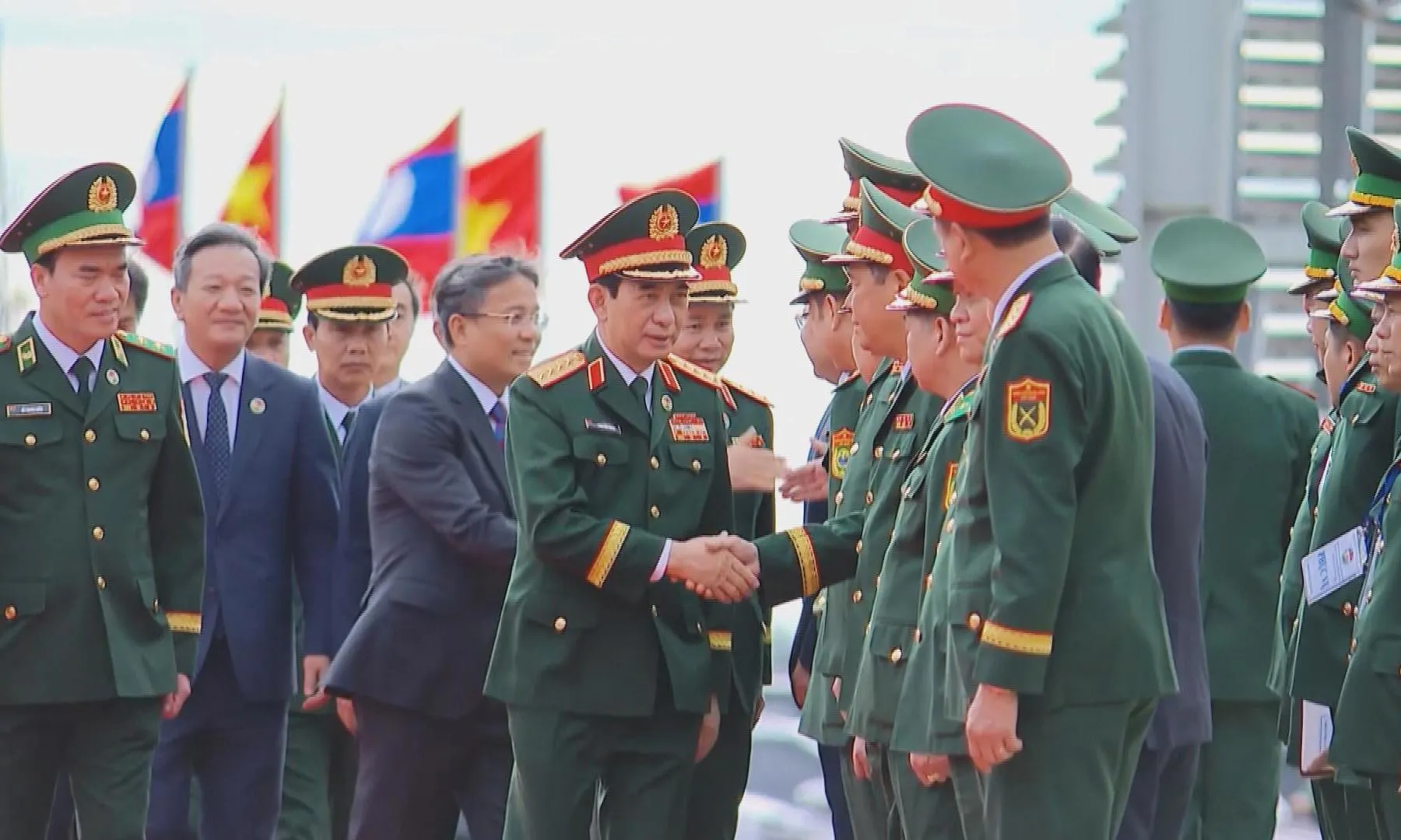 Việt Nam - Lào thúc đẩy hợp tác quốc phòng, tăng cường gắn kết khu vực biên giới