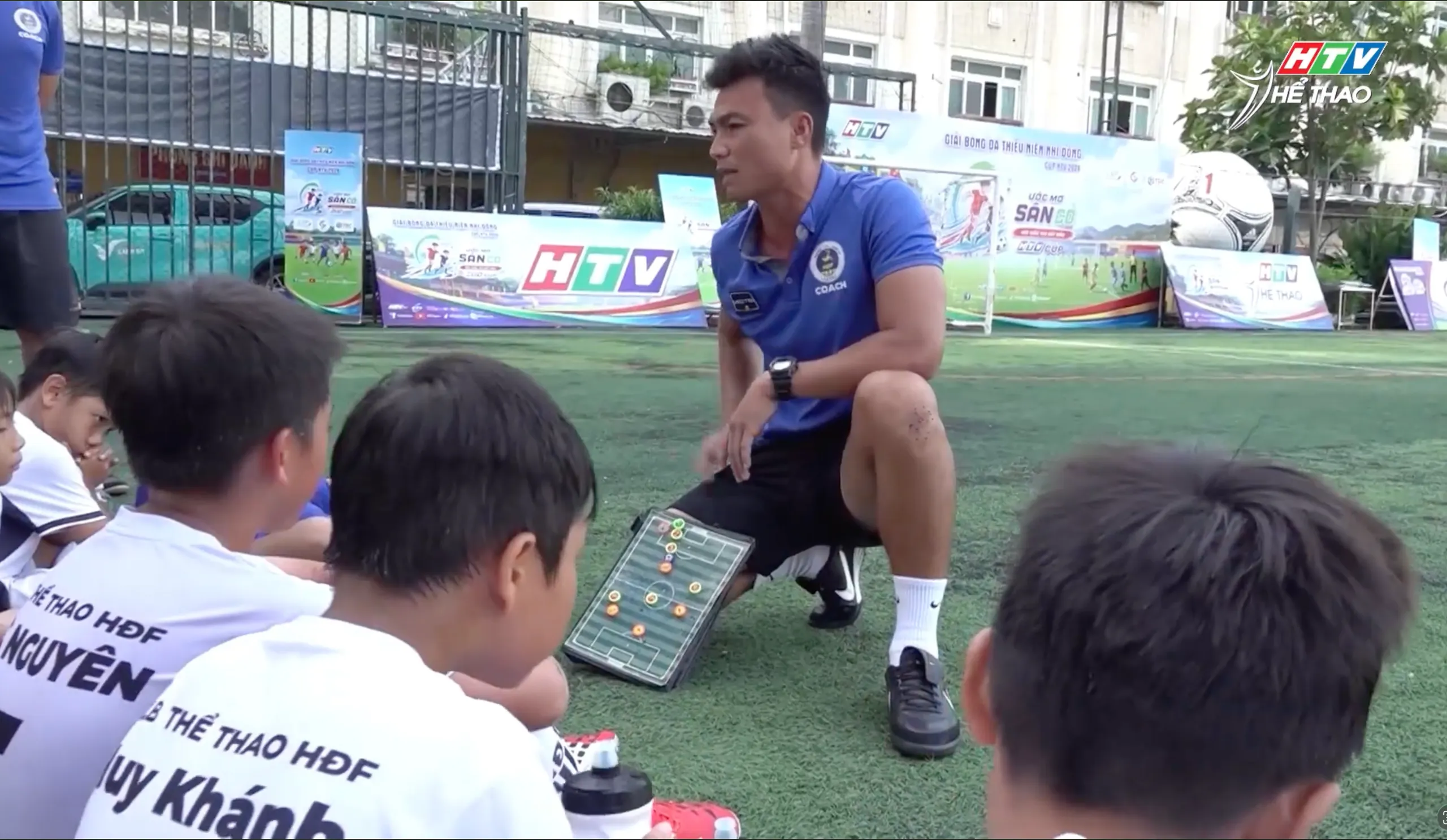 3 Giải bóng đá thiếu niên nhi đồng
