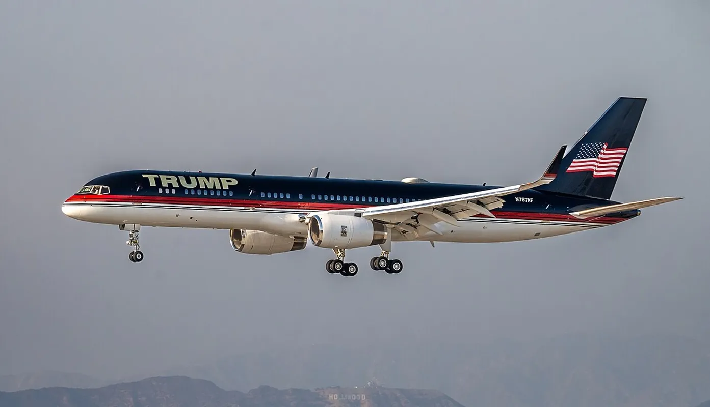 Boeing 757 Trump Force One