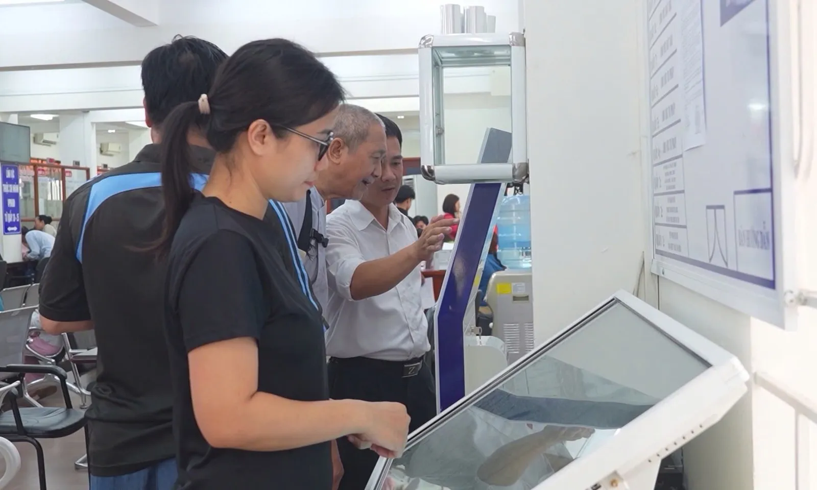 TPHCM tinh gọn hơn 2.000 đầu mối và gần 6.000 nhân sự cơ sở