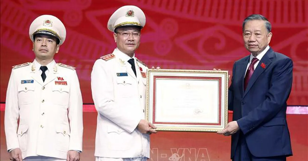 Tổng Bí thư, Chủ tịch nước Tô Lâm: Đổi mới biện pháp công tác, bảo đảm an ninh chủ động trong mọi tình huống
