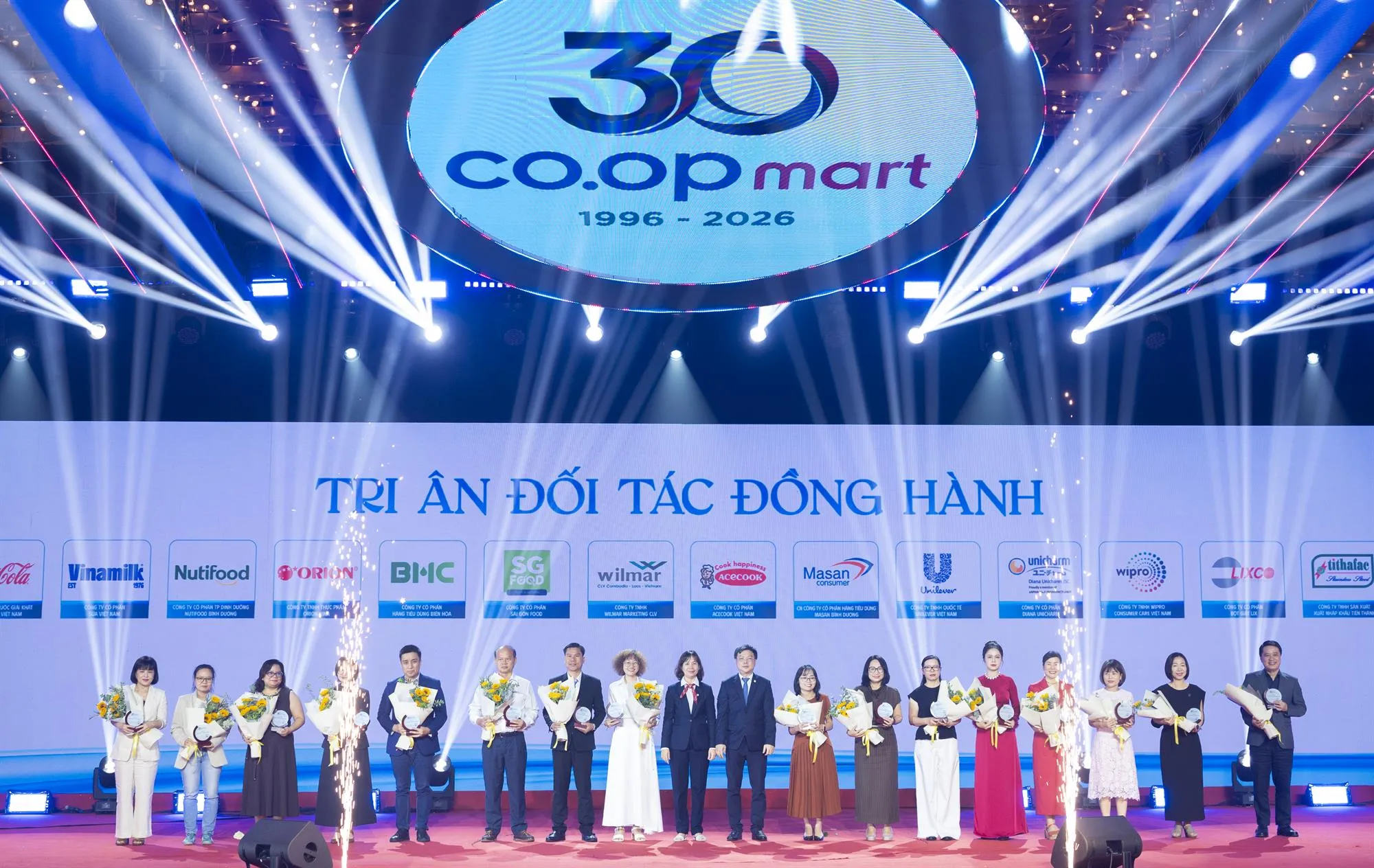 Saigon Co.op tri ân đại diện các đối tác chiến lược đã đồng hành cùng Co.opmart trên hành trình 30 năm phụng sự người tiêu dùng Việt Nam.