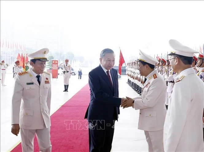 Tổng Bí thư, Chủ tịch nước Tô Lâm và các đại biểu (Ảnh: Thống Nhất/TTXVN)