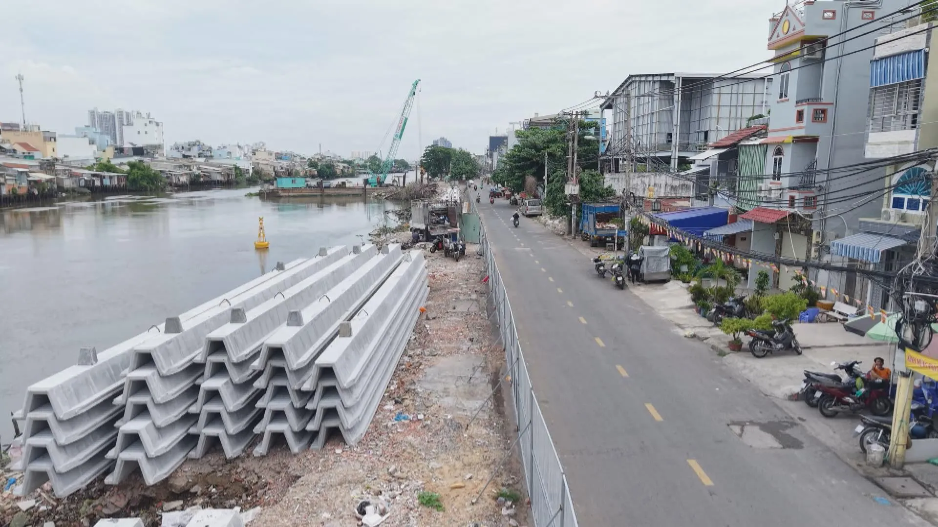Các dự án chỉnh trang kênh, rạch được đẩy nhanh tiến độ, cùng nhiều giải pháp về đầu tư và tái định cư nhằm bảo đảm mục tiêu đến năm 2030