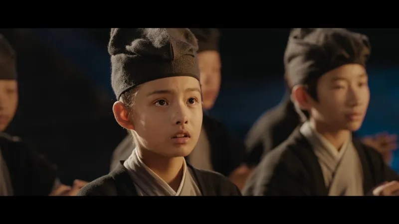 voh-ngai-me-gay-sot-voi-tuoc-cot-dan-dau-bang-thi-sinh-nu-do-hoc-vien-dien-anh-bac-kinh-1