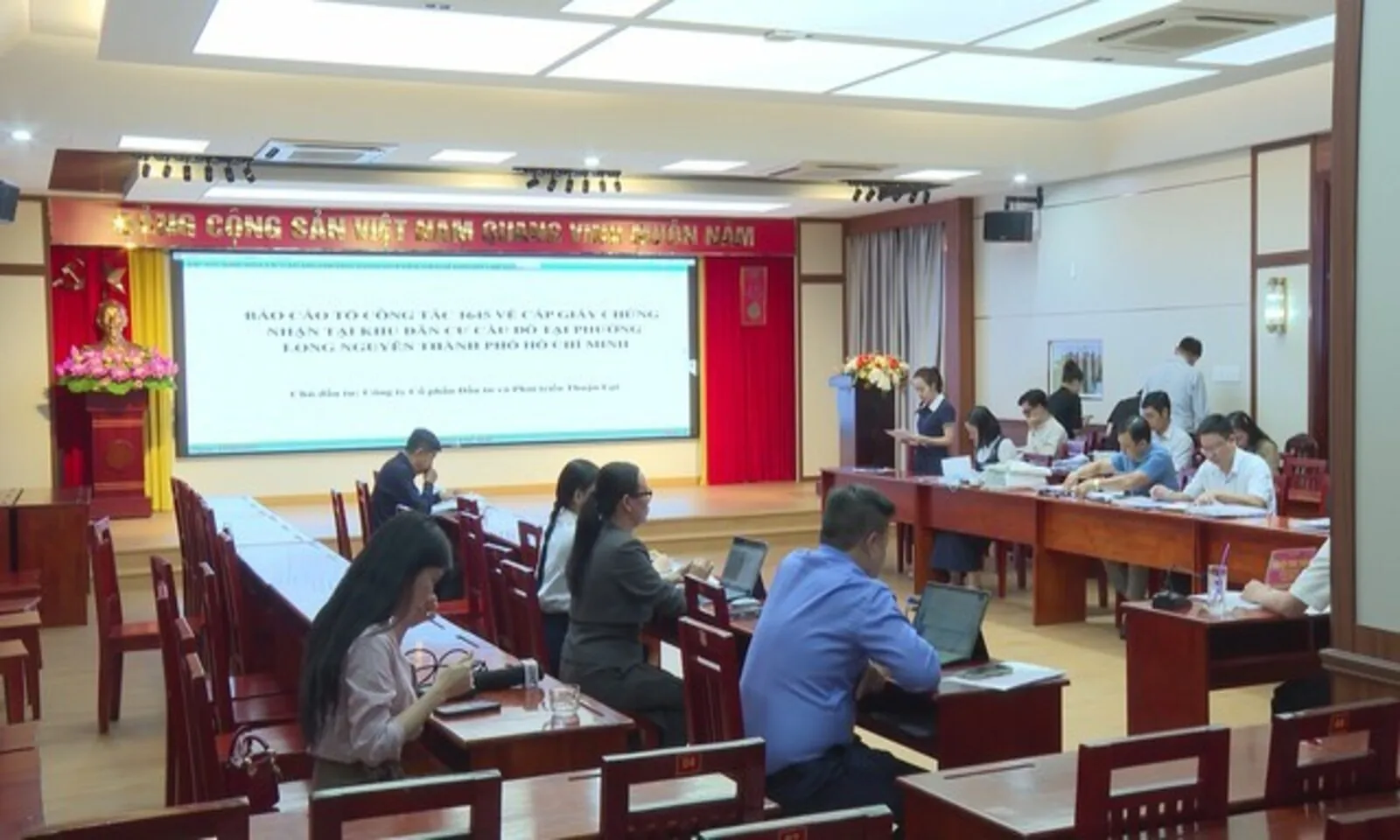 TP. Hồ Chí Minh Tháo gỡ vướng mắc nghĩa vụ tài chính, bảo đảm quyền lợi người mua nhà - Ảnh 1
