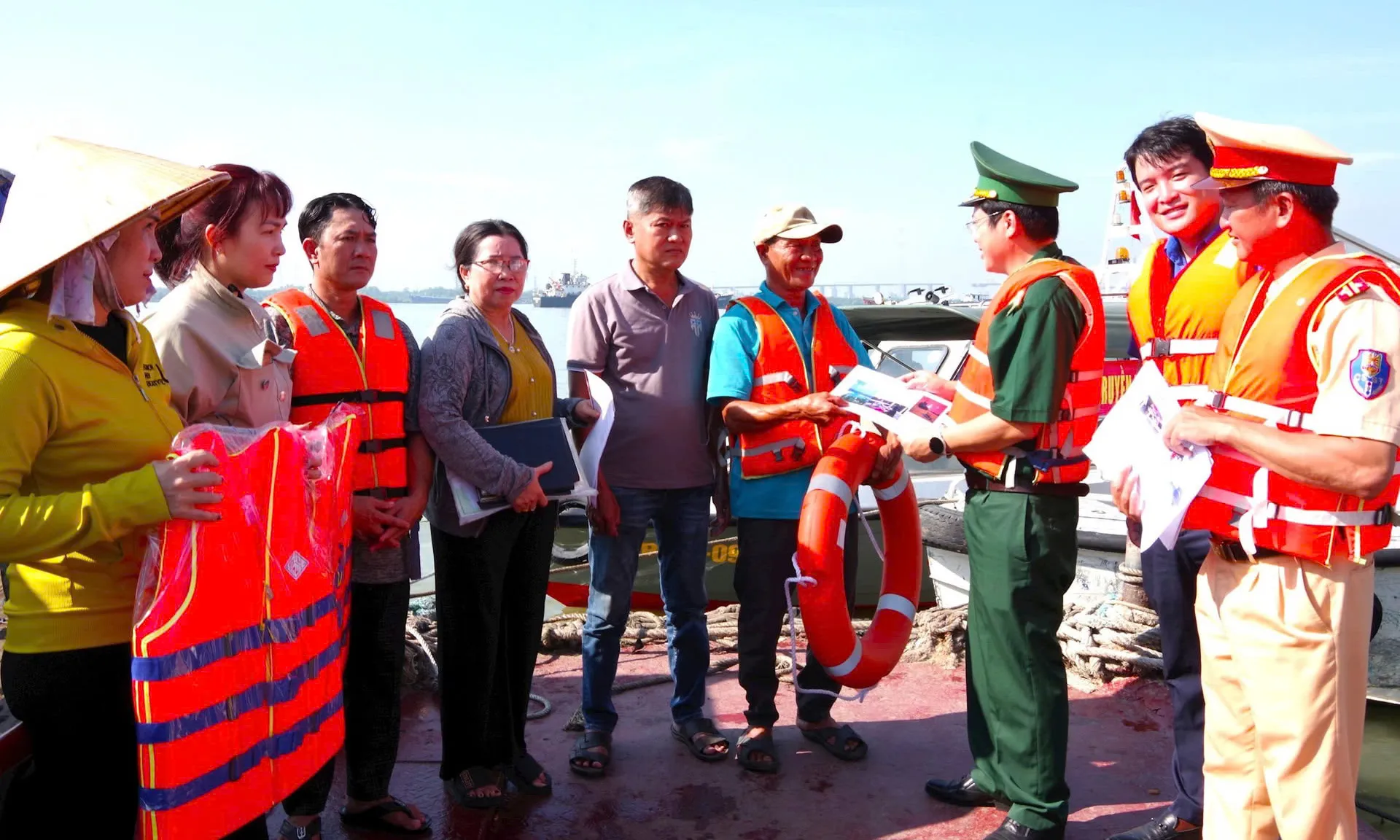 99% tàu cá thuộc diện quản lý trọng điểm đã lắp thiết bị giám sát hành trình 