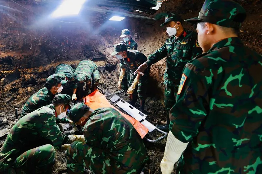Huy động 5 Đội K để tìm kiếm, quy tập hài cốt liệt sĩ tại công viên Lê Thị Riêng