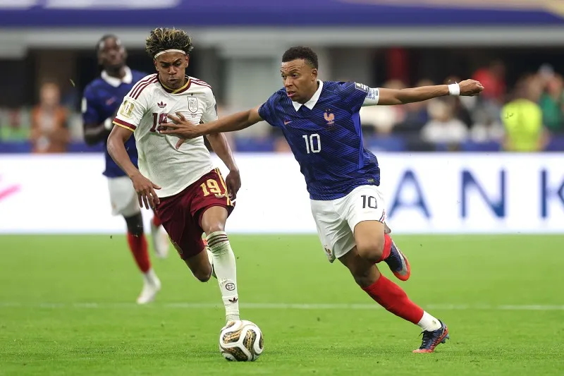 mbappe-phap-tay-ban-nha