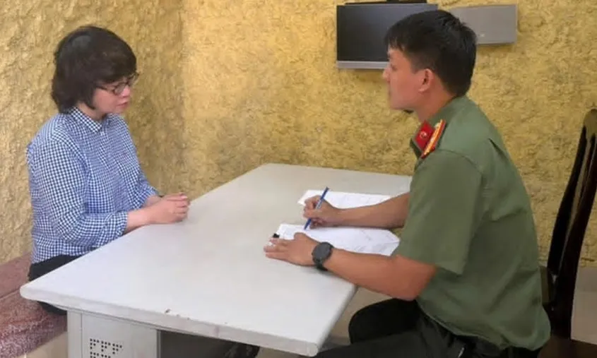 Giám đốc và Tổng Biên tập Nhà xuất bản Hội Nhà văn bị bắt tạm giam