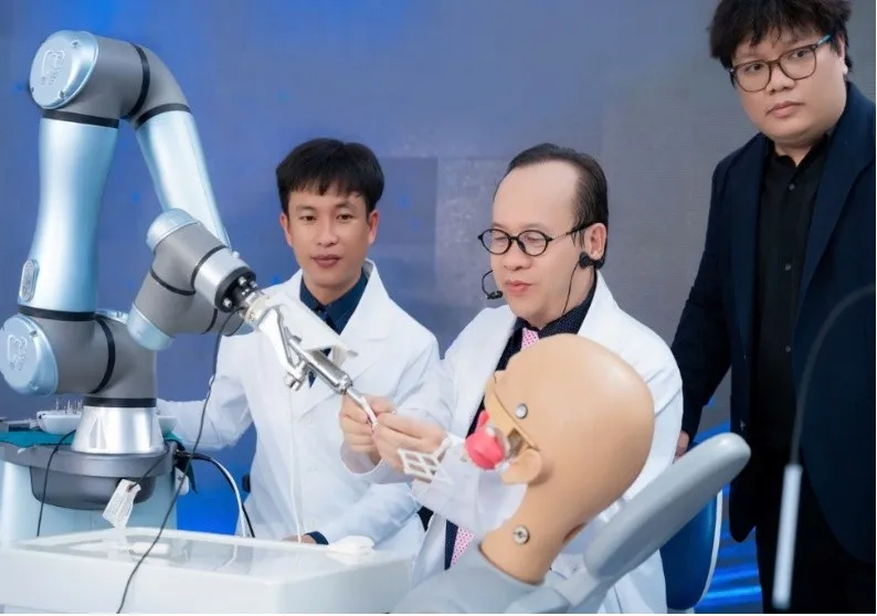 Quy trinh cay ghep bang robot 1