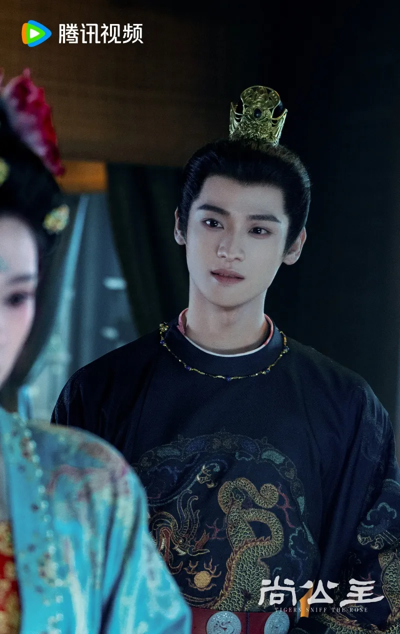 voh-9-nam-than-cbiz-dien-hay-nhung-mai-khong-the-bao-hong-22