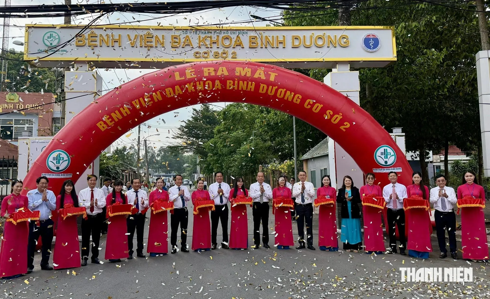 Nghi thức ra mắt Bệnh viện đa khoa Bình Dương cơ sở 2 - Ảnh: Đỗ Trường - Thanh Niên