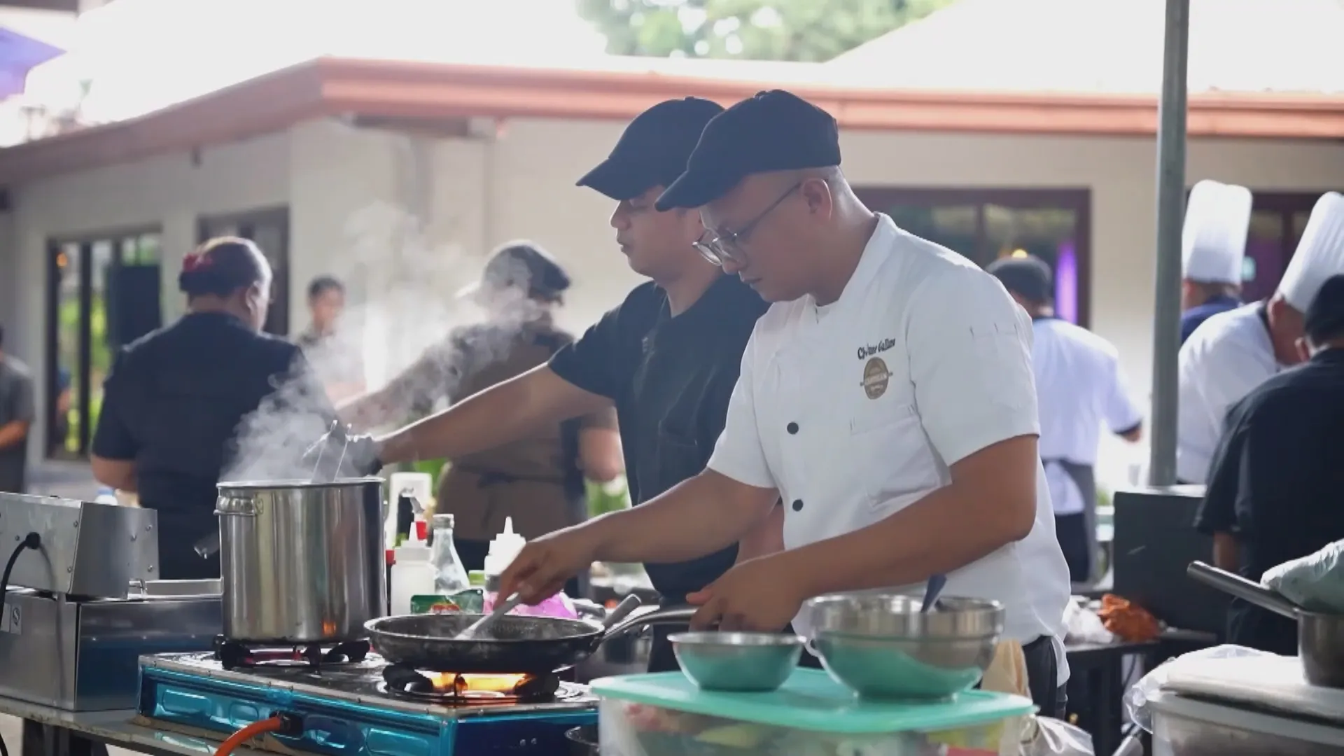 Rộn ràng lễ hội T’nalak tại Philippines- Ảnh 1.