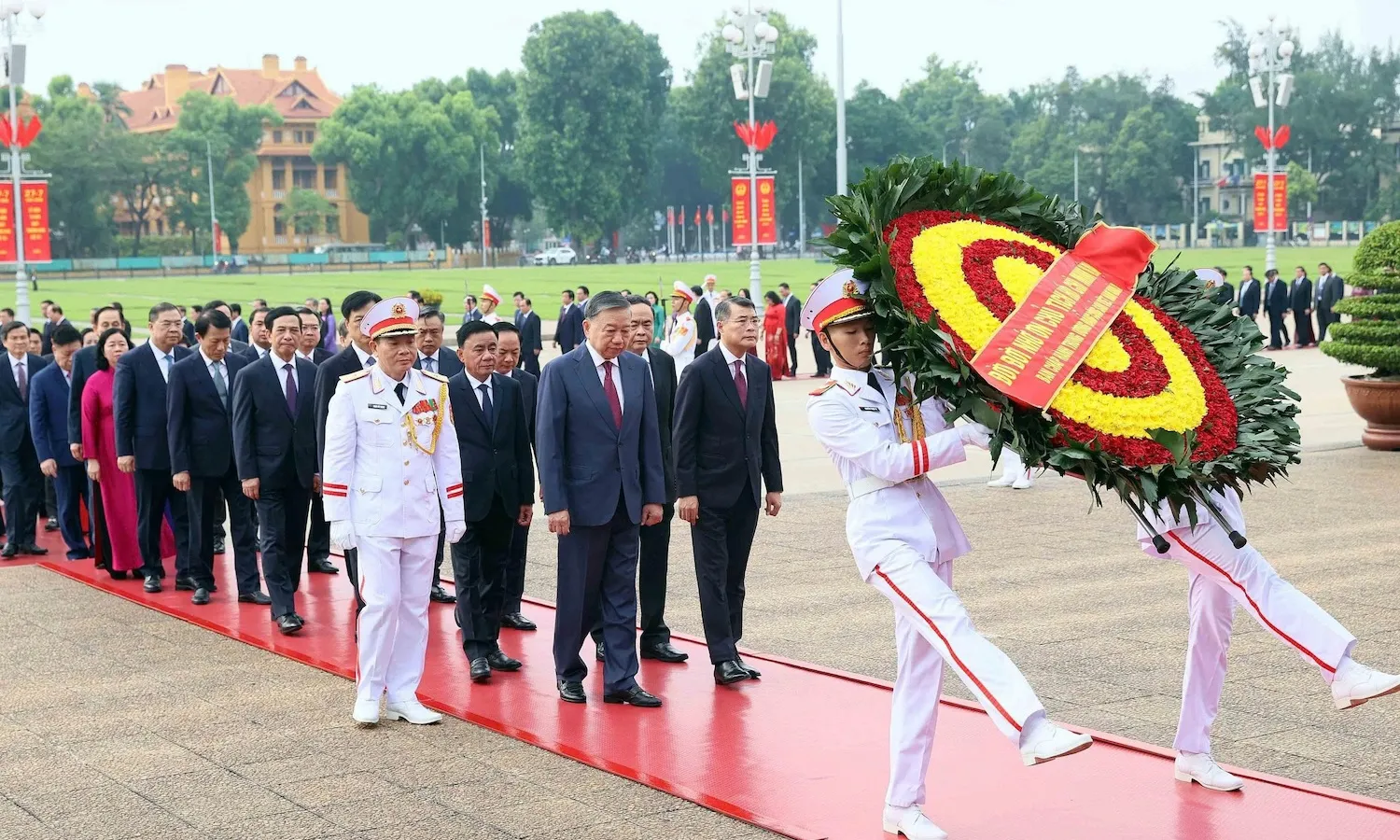 a2-tu-17845121758362008656940