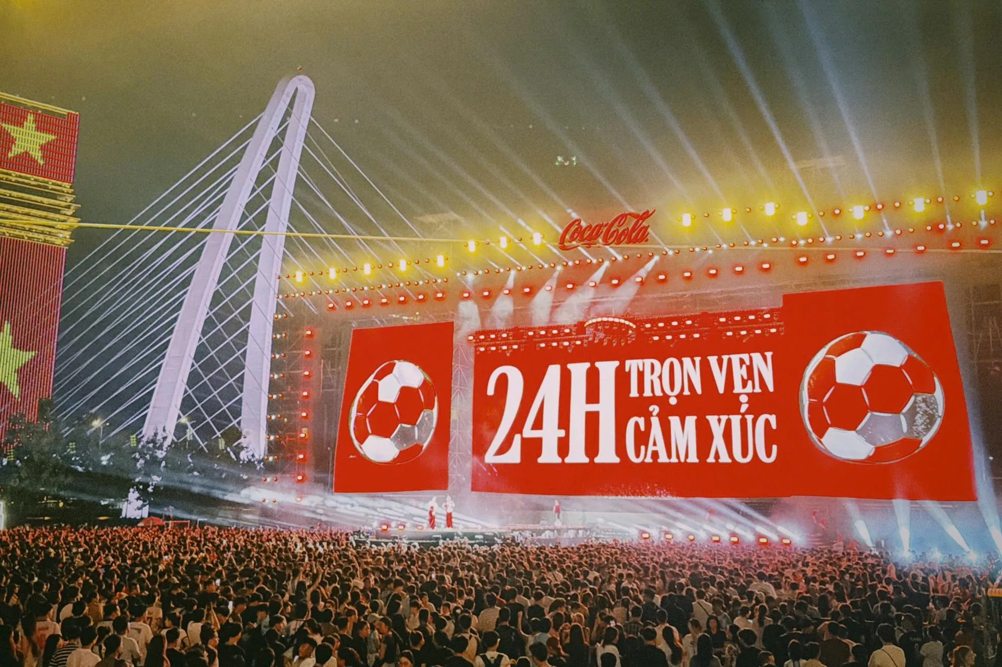 Mãn nhãn cùng sân khấu _24H Trọn Vẹn Cảm Xúc_
