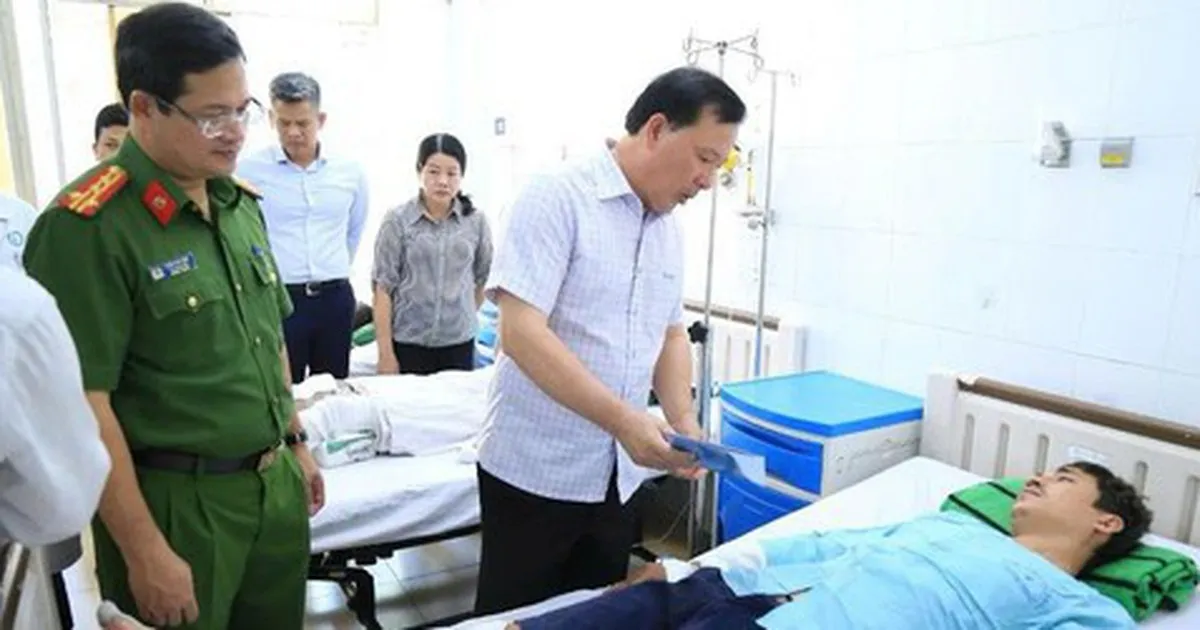 Vụ cháy xe khách khiến 7 người tử vong: Bước đầu xác định tài xế buồn ngủ, không làm chủ tay lái
