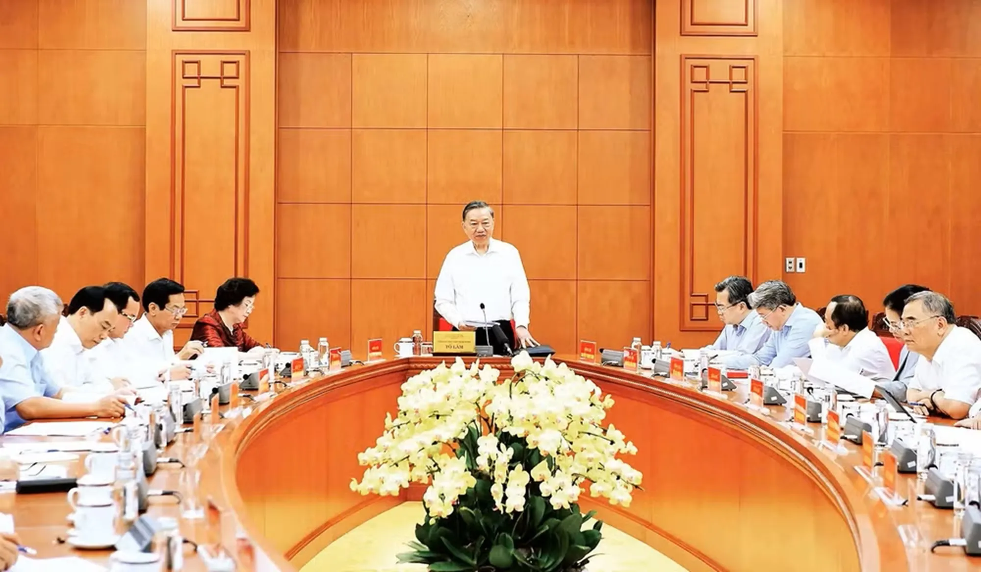 Tổng Bí thư, Chủ tịch nước Tô Lâm phát biểu kết luận tại cuộc làm việc với Bộ Nội vụ và một số cơ quan về chất lượng nguồn lao động, giải pháp tạo việc làm bền vững và công tác đào tạo nhân lực - Ảnh: Đăng Khoa - Nhân Dân