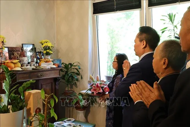 Thành kính tưởng niệm Liệt sĩ Lục Văn Thừng, hy sinh ở chiến trường miền Nam năm 1968
