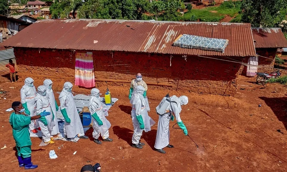 Dịch Ebola ở châu Phi: Số ca tử vong tăng lên hơn 1.000 người