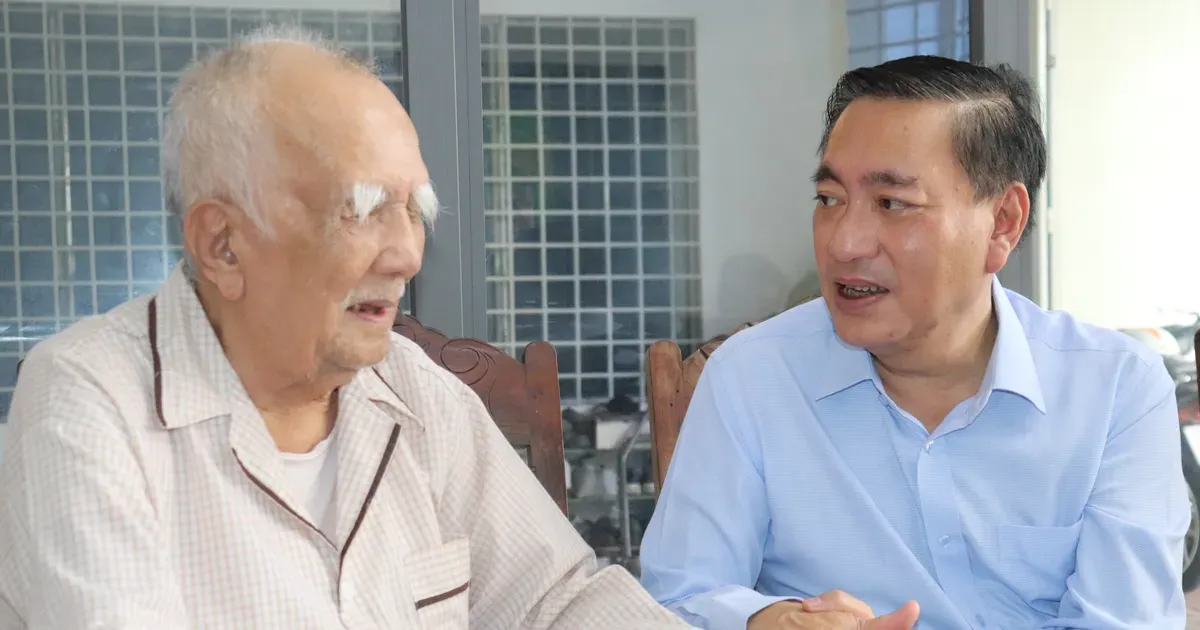 Đoàn đại biểu TP. Hồ Chí Minh thăm, tri ân gia đình chính sách, người có công