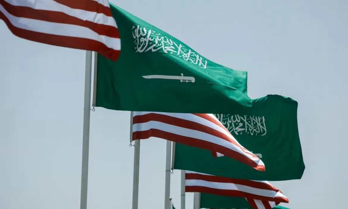 Mỹ phê duyệt thỏa thuận hợp tác hạt nhân dân sự với Saudia Arabia