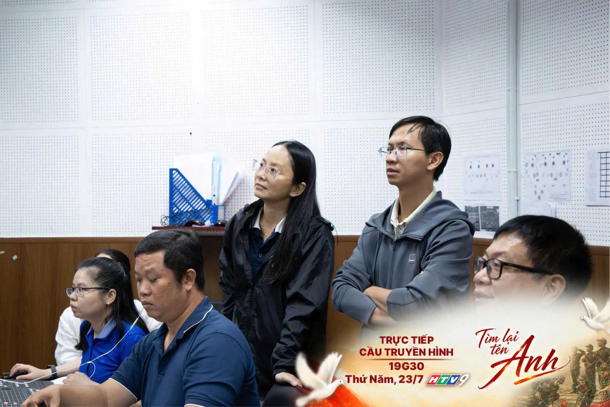 Không khí vô cùng khẩn trương tại phim trường tổng khống chế-1