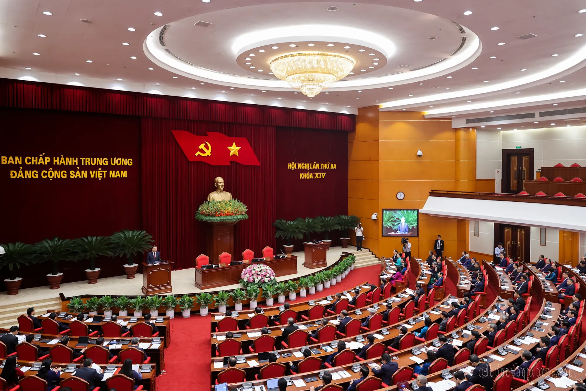 Tổng Bí thư, Chủ tịch nước Tô Lâm phát biểu bế mạc Hội nghị lần thứ ba của Ban Chấp hành Trung ương Đảng khóa XIV - Ảnh VGP-Nhật Bắc-