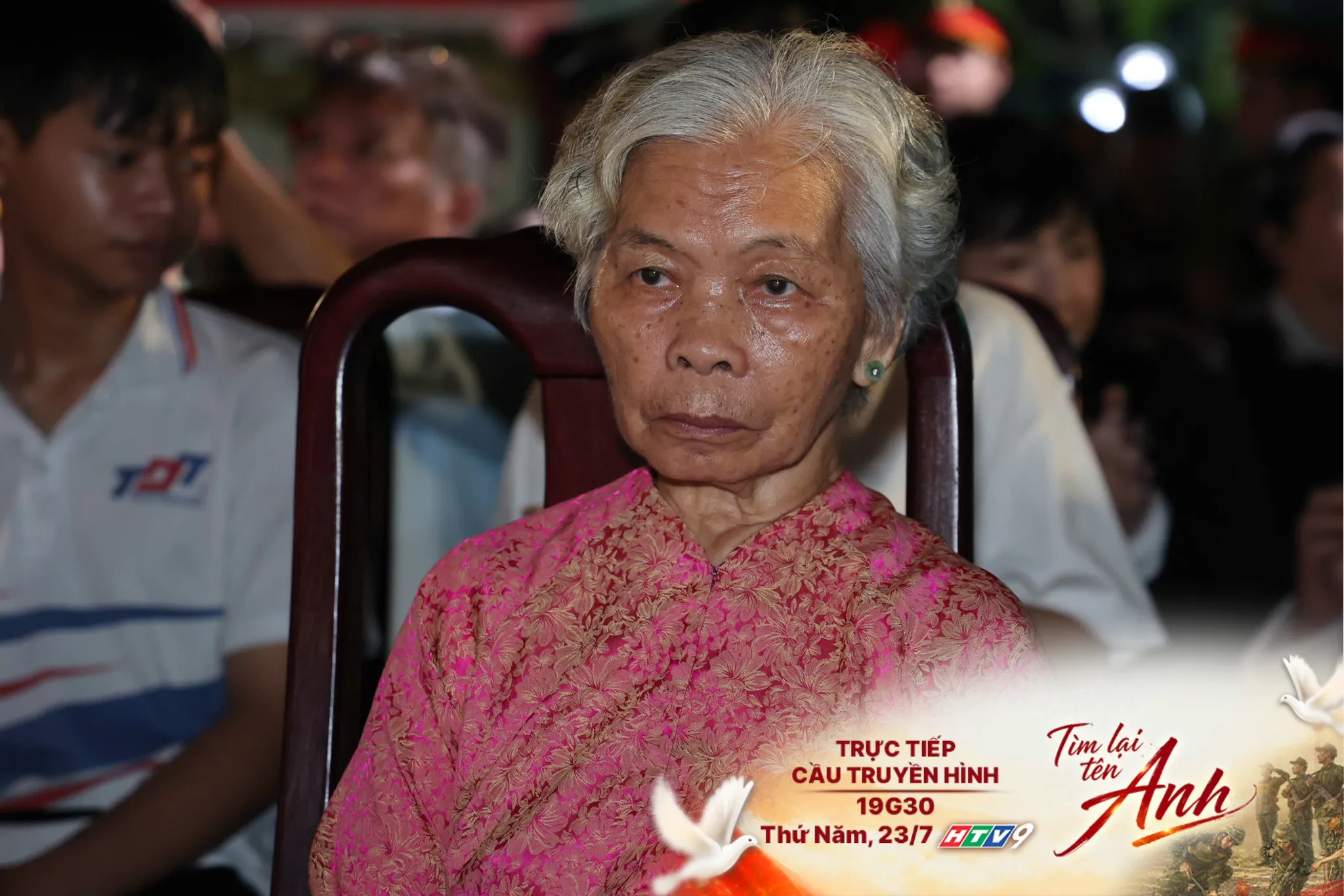 Trong ảnh là bà Nguyễn Thị Lệ - Vợ của liệt sĩ Huỳnh Văn Quên