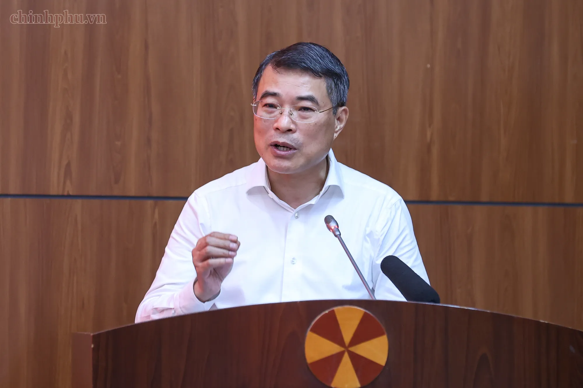 Thủ tướng Lê Minh Hưng phát biểu kết luận cuộc làm việc với Ban Thường vụ Tỉnh ủy Điện Biên - Ảnh: Nhật Bắc - Báo Chính Phủ