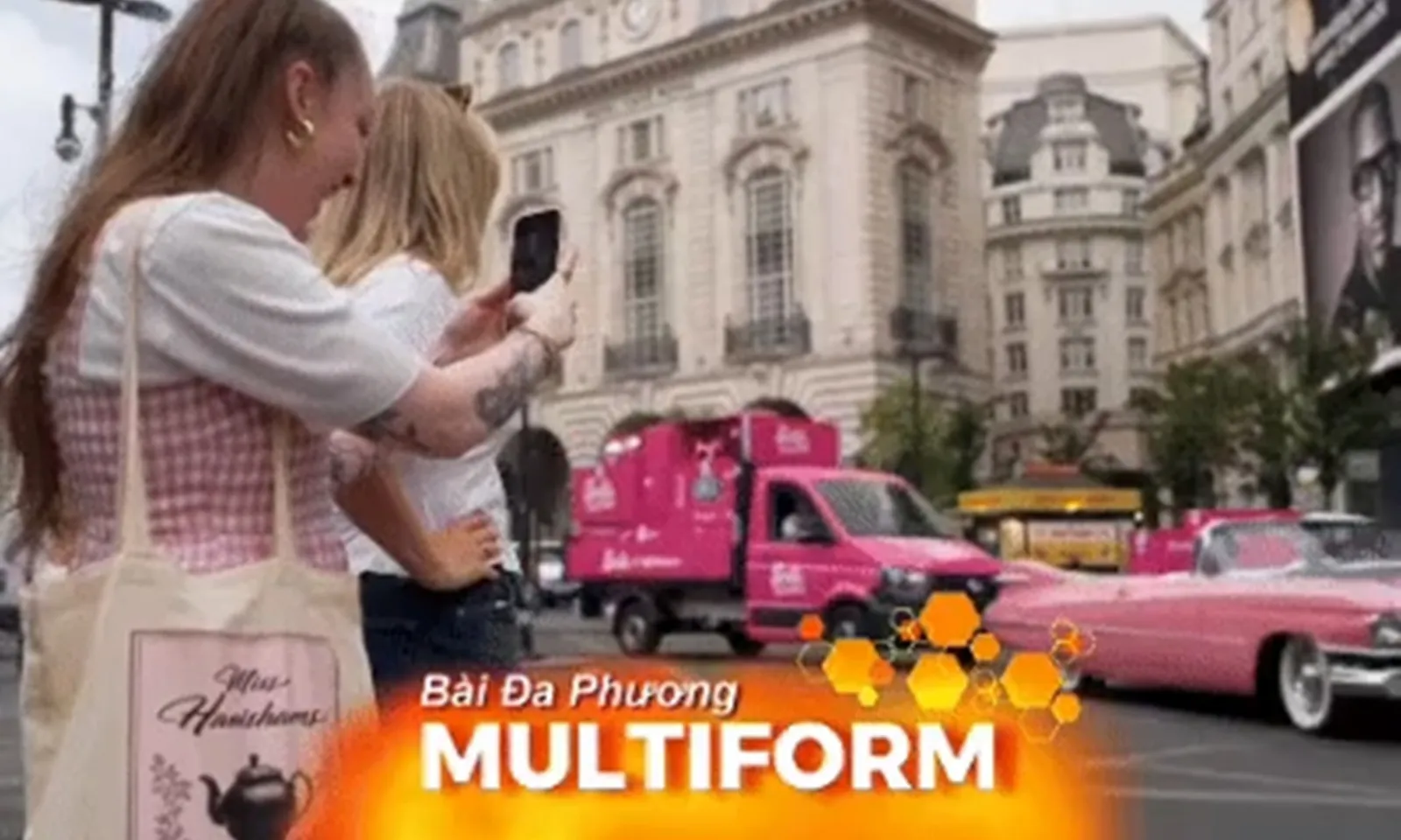 Anh kỷ niệm 64 năm ngôi nhà biểu tượng của búp bê Barbie