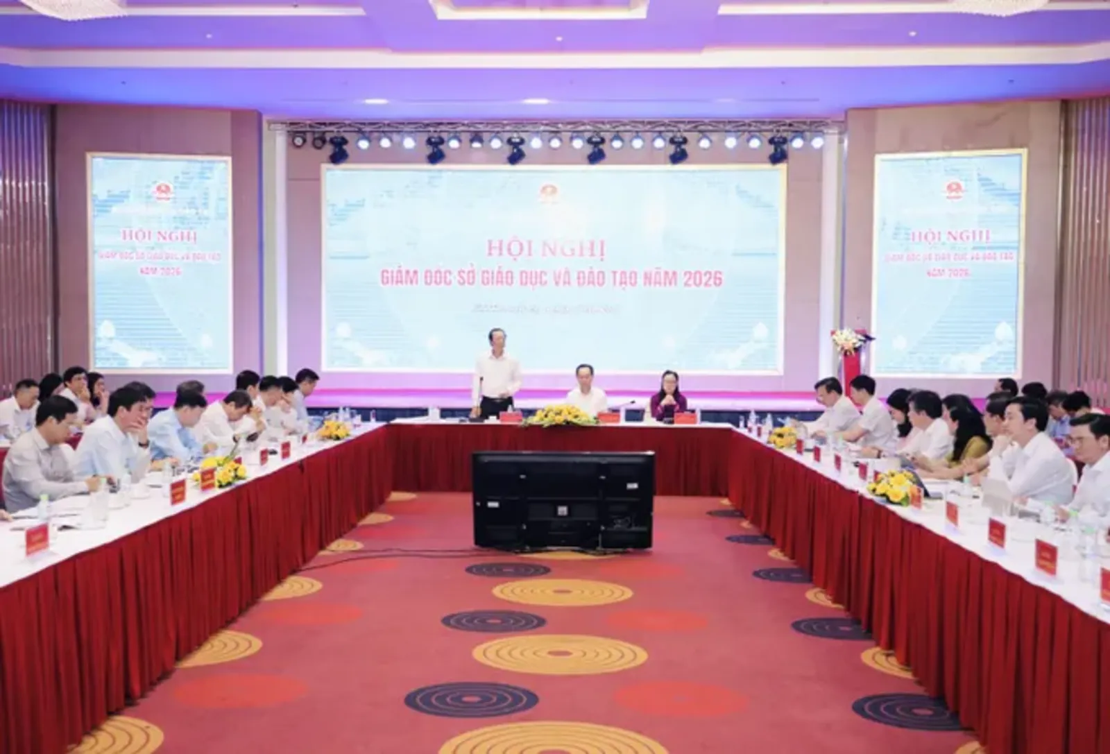 Bộ GD-ĐT Duy trì kỳ thi tốt nghiệp THPT, đổi mới để giảm tối đa can thiệp của con người - Ảnh 4