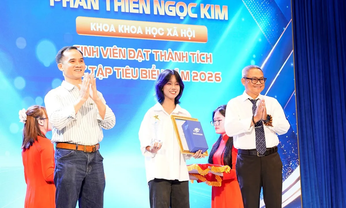 Hơn 90% sinh viên có việc làm sớm