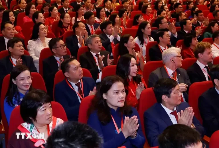 Tổng Bí thư, Chủ tịch nước Chuyển từ cứu trợ tình thế sang chủ động phòng ngừa - Ảnh 2