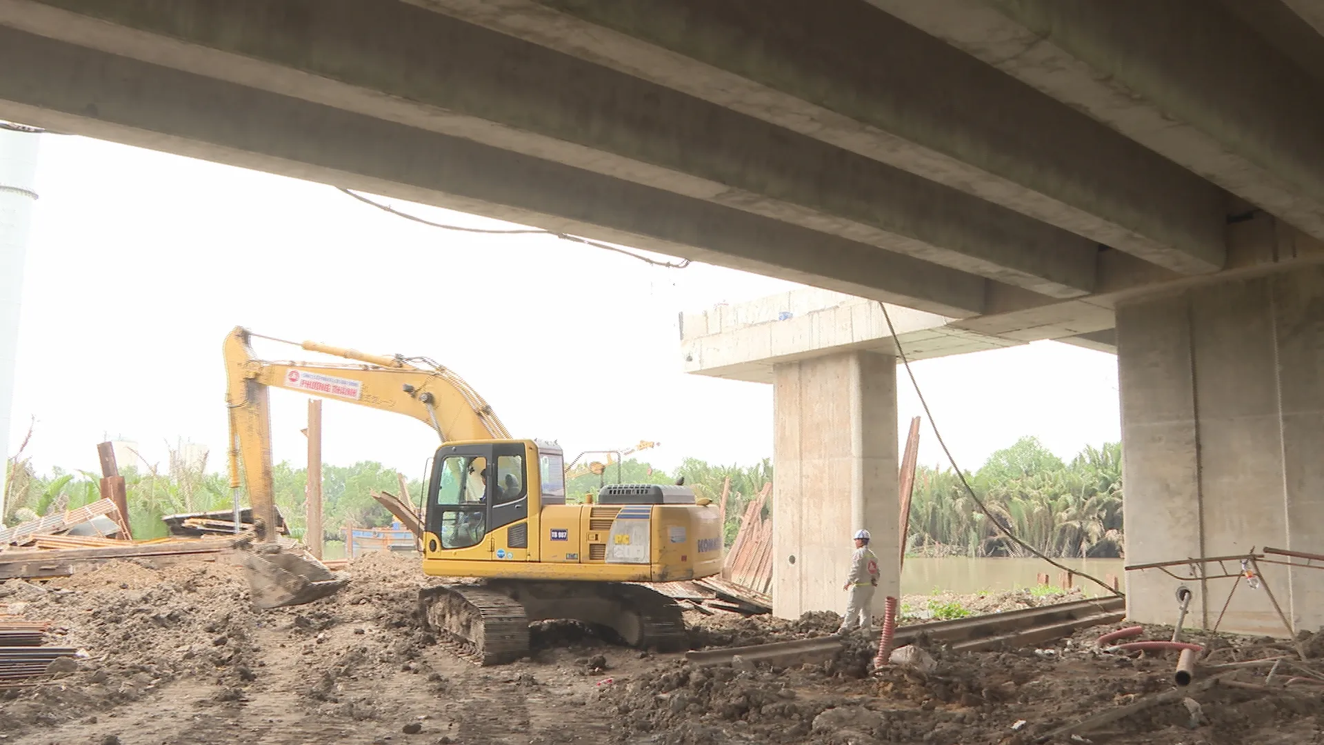 Toàn dự án đang bố trí gần 70 mũi thi công và phấn đấu hoàn thành