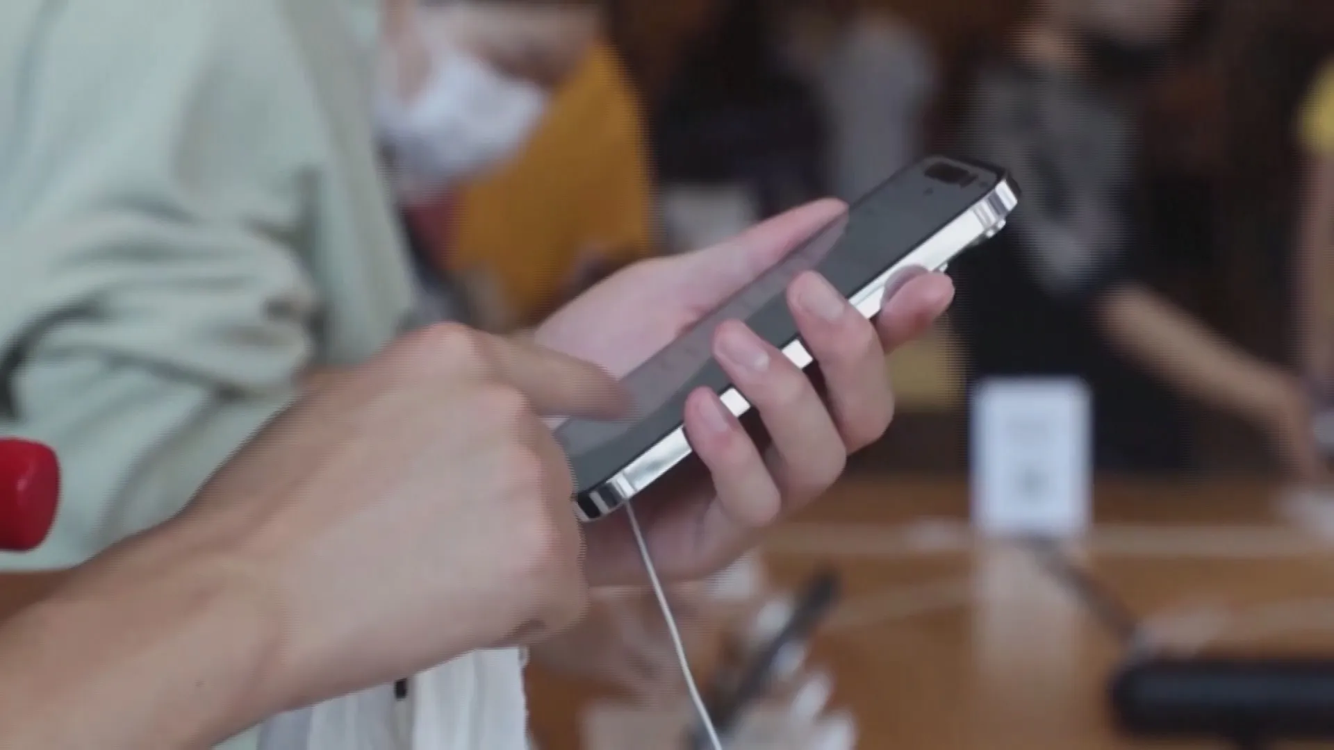 Phiên bản Siri mới cũng sẽ được phát hành vào mùa thu năm nay cùng các iPhone mới