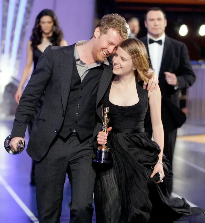 voh-giong-ca-noi-tieng-glen-hansard-qua-doi-o-tuoi-56-6