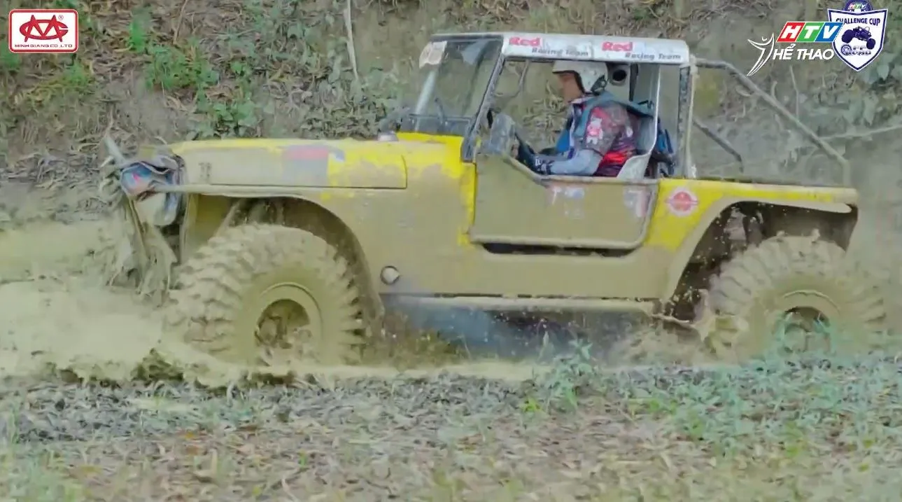 Đội đua Redline 108 sẵn sàng chinh phục Asia Cross Country Rally