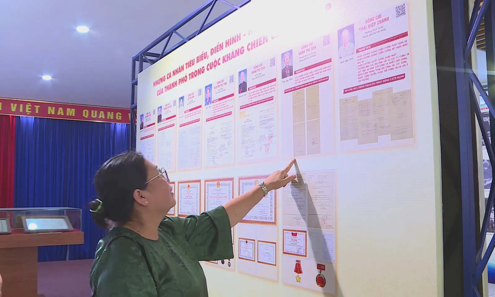 Triển lãm Hồ sơ khen thưởng kháng chiến chống Pháp: Tri ân và kết nối ký ức