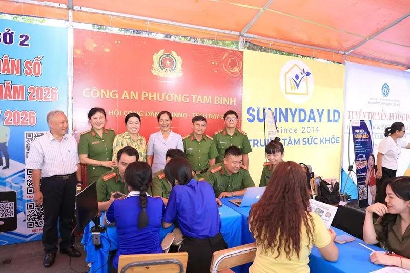trai nghiem dinh danh dien tu