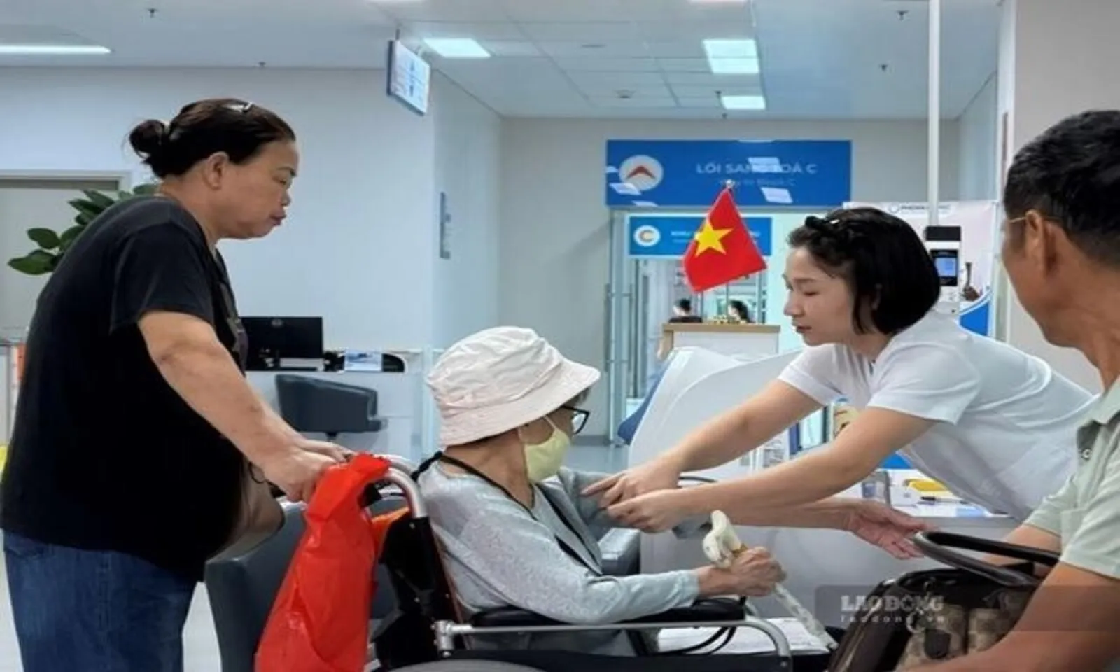Đề xuất 7 nhóm người khám tại nhà vẫn được BHYT chi trả - Anh 1